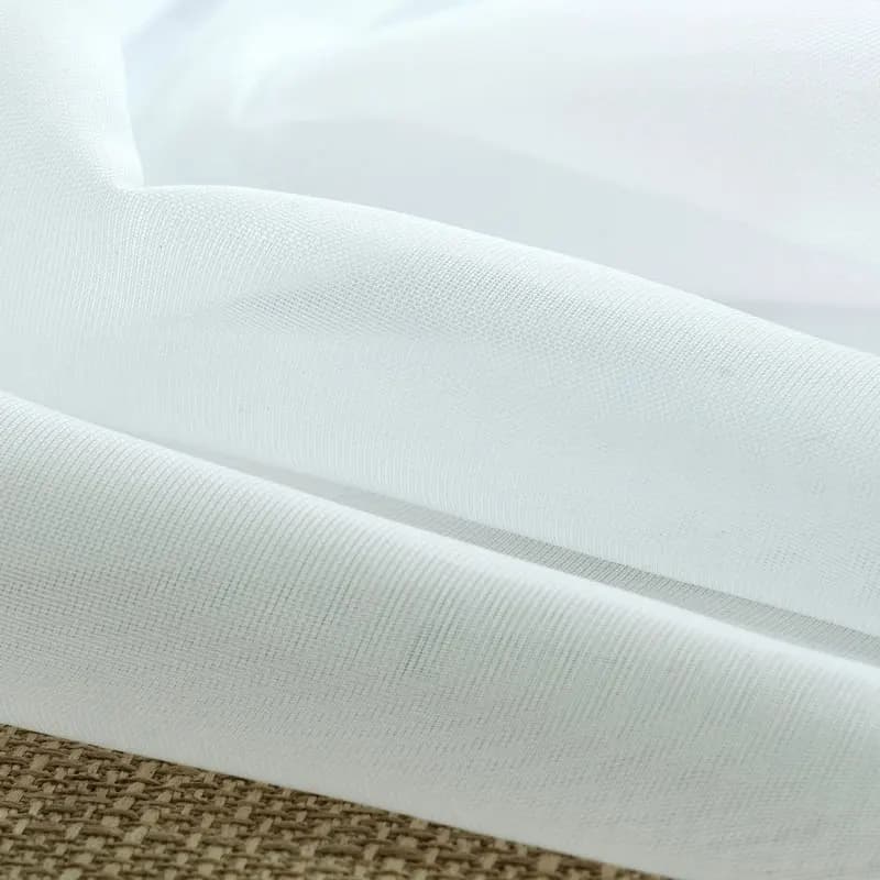 Zasłony na okno sypialni Tulle